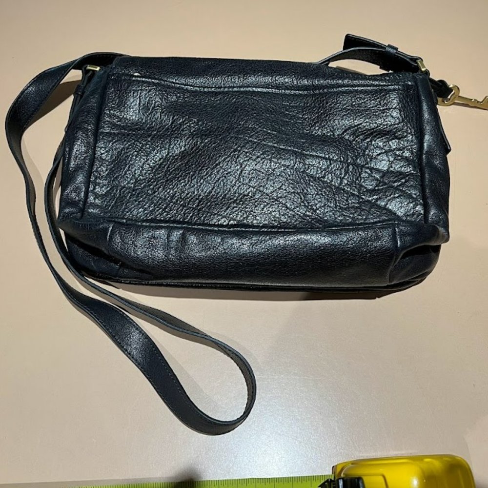 New Without Tag Fossil Shoulder Bag - Picture 2 of 9